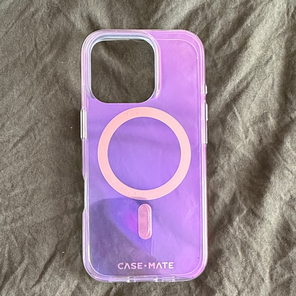 Case-Mate Lavender MagSafe Phone Case